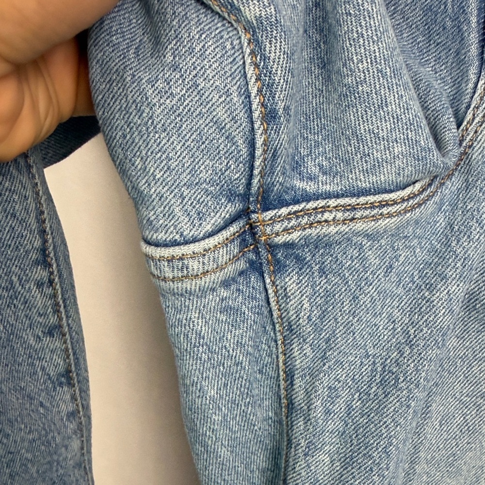 Good American Good Ease Mid-Rise Relaxed Wide Leg Jeans - Size 14/32 - Picture 7 of 13